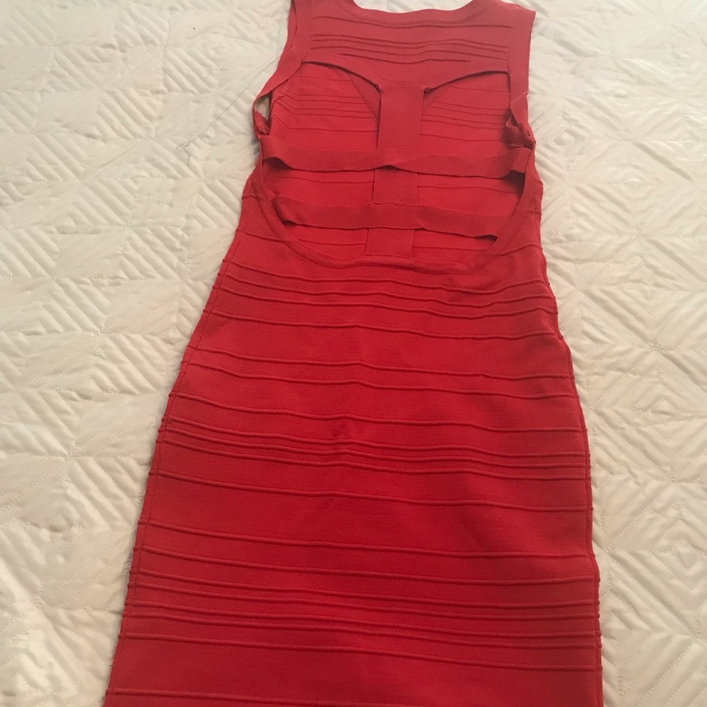 Dress - Picture 4 of 4
